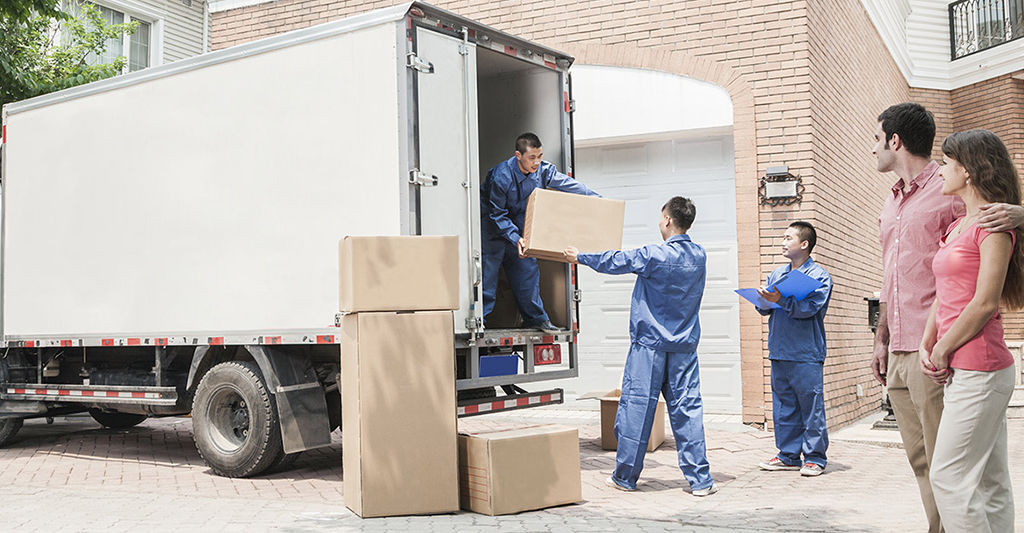 The Packing And Shipping Process With Packers And Movers In Dubai