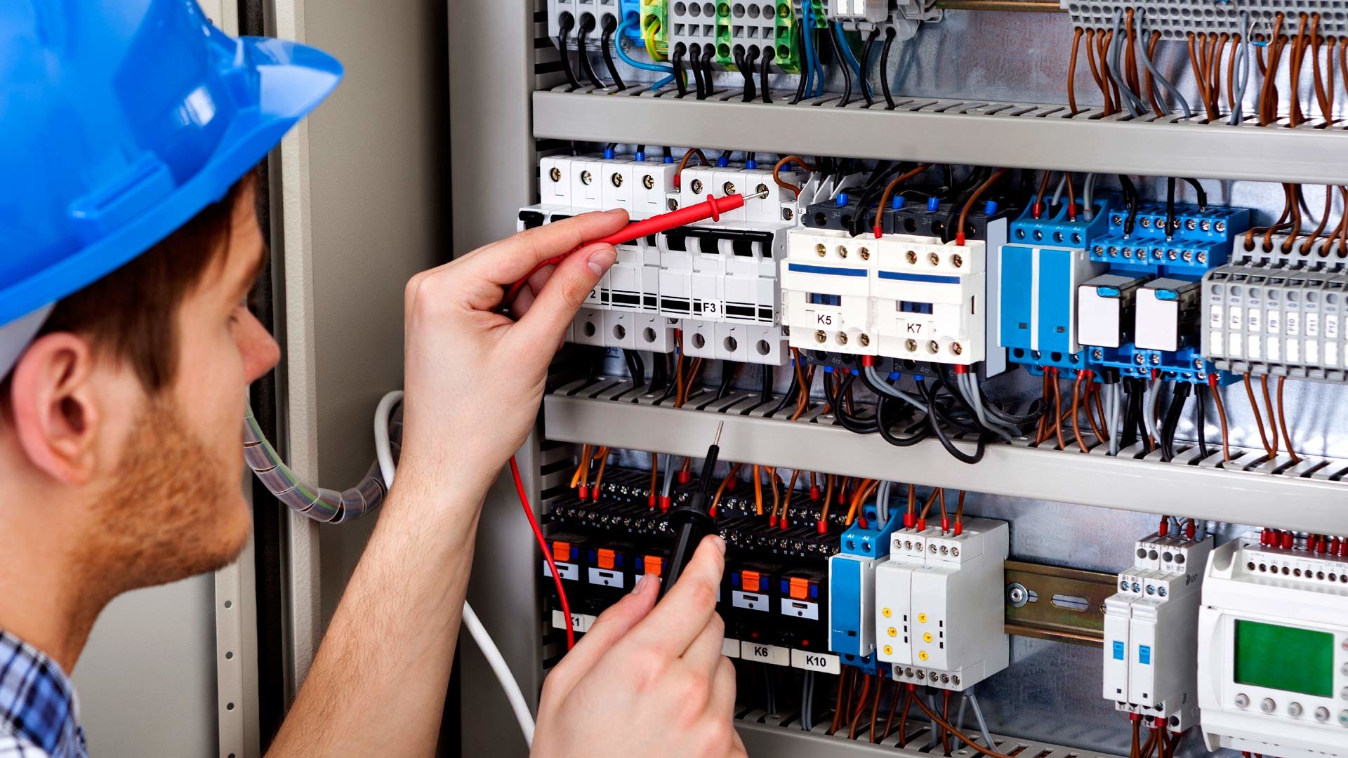 electrical maintenance services in Dubai